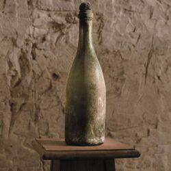 Шампанское Perrier-Jouet 1874 продано на аукционе Шампанское Perrier-Jouet 1874 продано на аукционе