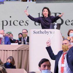Аукцион вин Hospices de Beaune 2022 года установил несколько исторических рекордов продаж Аукцион вин Hospices de Beaune 2022 года установил несколько исторических рекордов продаж